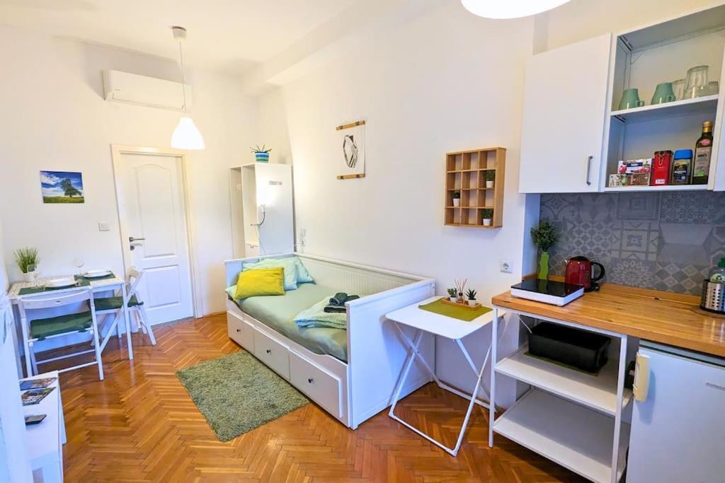 Cozy Ensuite Room In Zagreb Center 外观 照片